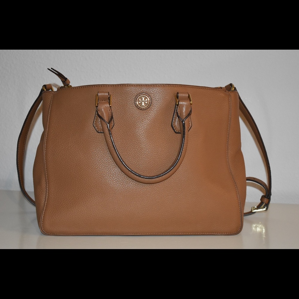 Tory Burch Robinson Pebble Square Tote